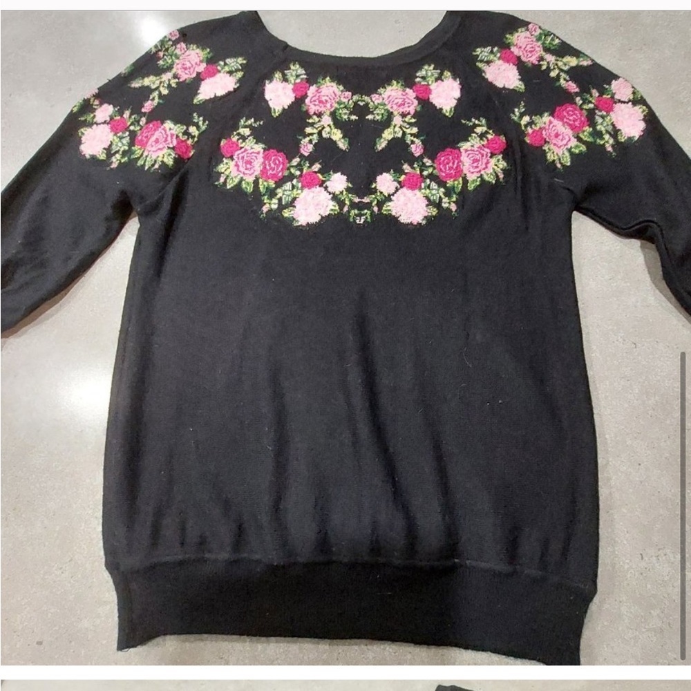 VTG WoolBlend Black Long Sleeve Knit Sweater W/Multi-Floral Embroidery-EUC Sz S - Picture 14 of 16